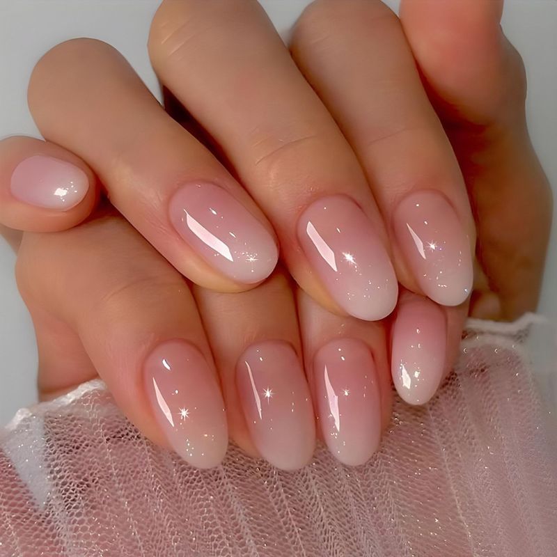 Discover the Best Short Nail Shapes to Try for a Stylish Look!