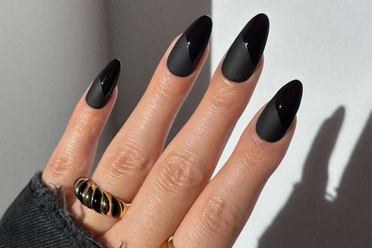 Top 39+ Stylish Dark Nail Designs Nghia Nippers