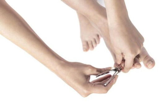 Best Straight Toenail Clippers for Thick Toenails and Easy Cutting