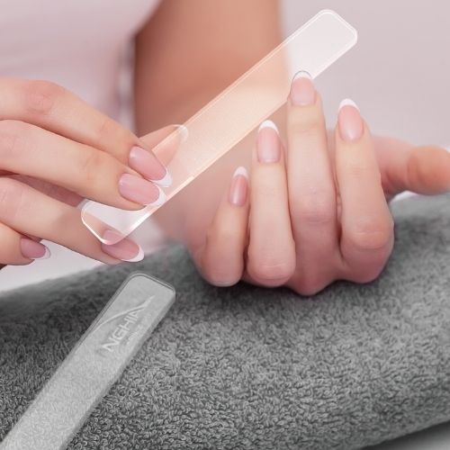 How Long Does a Glass Nail File Last? Tips to Make It Last Longer