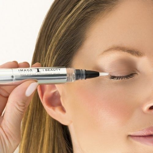 How to fix eyelashes growing down naturally